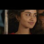 Peyyum Nilaavu Song